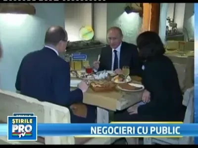Gazda perfecta: Putin l-a poftit la masa pe printul Albert de Monaco