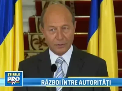 Basescu: Nu pot asocia Presedintia cu salariati care au incalcat grav legea