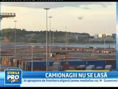 Criza se adanceste in Grecia! Protestele transportatorilor pun paie pe foc