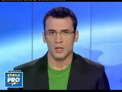 S-a grabit sa treaca strada pe rosu si a platit cu viata