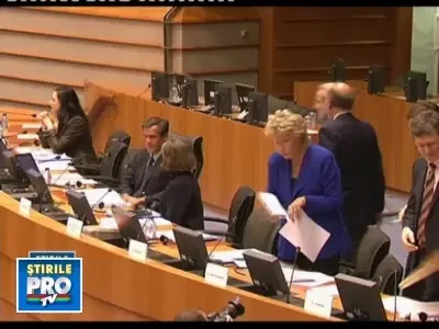 CE ameninta Franta cu sanctiuni, dupa scandalul expulzarii romilor