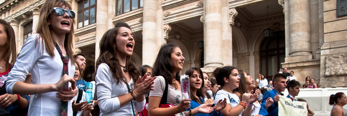 Tratati adolescentii cu blandete. Explicatia medicala a maturizarii timpurii