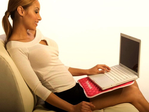 Femeile care stau mult timp la calculator imbatranesc mai repede