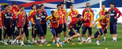 Razvan iese la atac! Vezi echipa OFENSIVA a Romaniei cu Franta! Iti place?