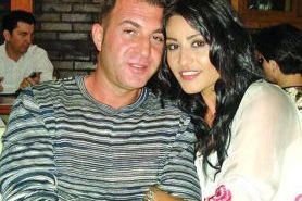 Revista presei: Claudia Sexxy: «Iubitul turc mi-a dat inelul de logodna!»