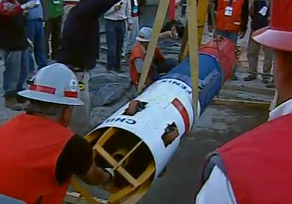 "Viata noastra nu are final de Hollywood". Minerul din Chile al carui rol va fi jucat de Banderas vrea inapoi in subteran