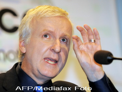 James Cameron ar putea regiza filmul 3D Cleopatra, cu Angelina Jolie