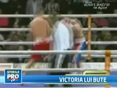 Bute, campion mondial pentru a sasea oara. Si-a facut knockout adversarul