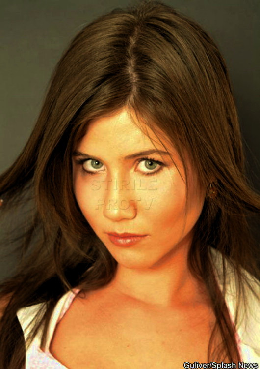 "Bond girl", alias Anna Chapman se reprofileaza: vrea cariera in televizune