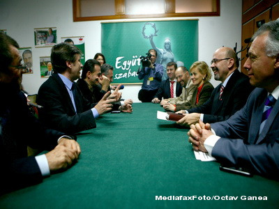 Antonescu: Mi-ar parea rau ca UDMR sa faca treaba murdara a PDL