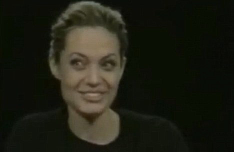 Angelina Jolie si-ar fi dorit sa fie antreprenor de pompe funebre