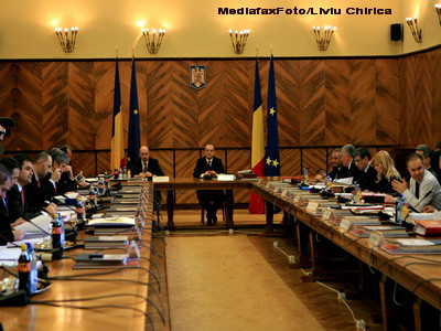 Guvernul va obliga primarii sa plateasca arierate si sa nu se mai imprumute