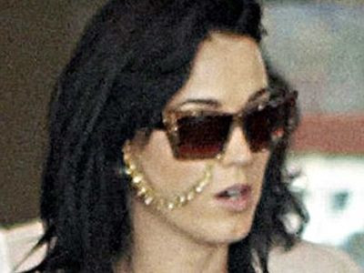 Katy Perry arata de ce s-a tot ascuns zilele trecute FOTO