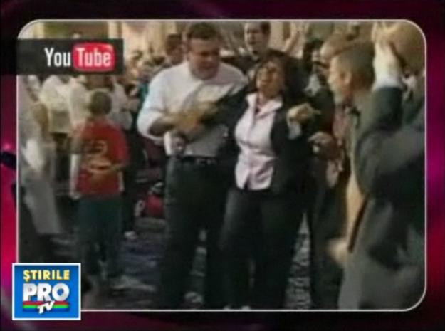 Miracol! S-a ridicat in picioare dupa 23 de ani de paralizie