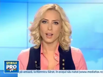 Un fragment din Sfanta Cruce a scos mii de pelerini in strada la Bucuresti