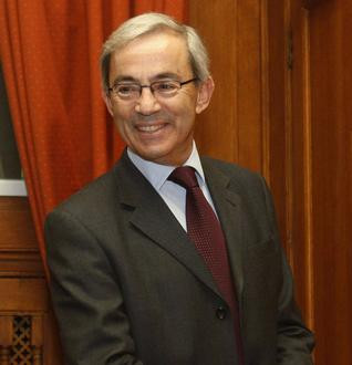 Laureat Nobel: Anglia risca o criza asemanatoare cu cea a Greciei