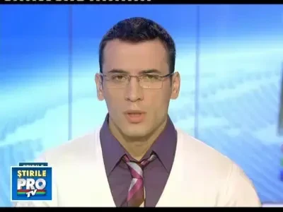 Plina de ura la 20 ani! Si-a injunghiat o colega de liceu intr-o pauza