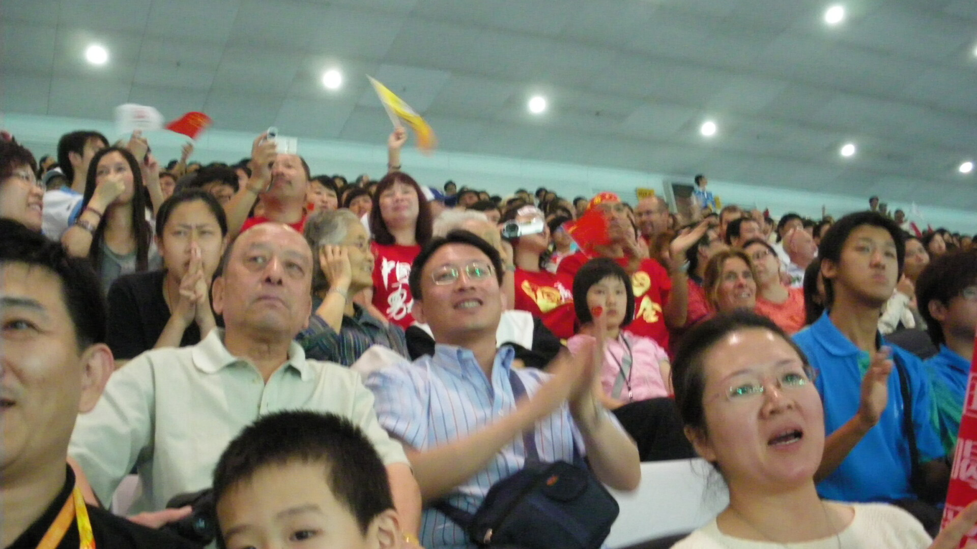 Mii de chinezi din Romania au sarbatorit intrarea in Anul Iepurelui