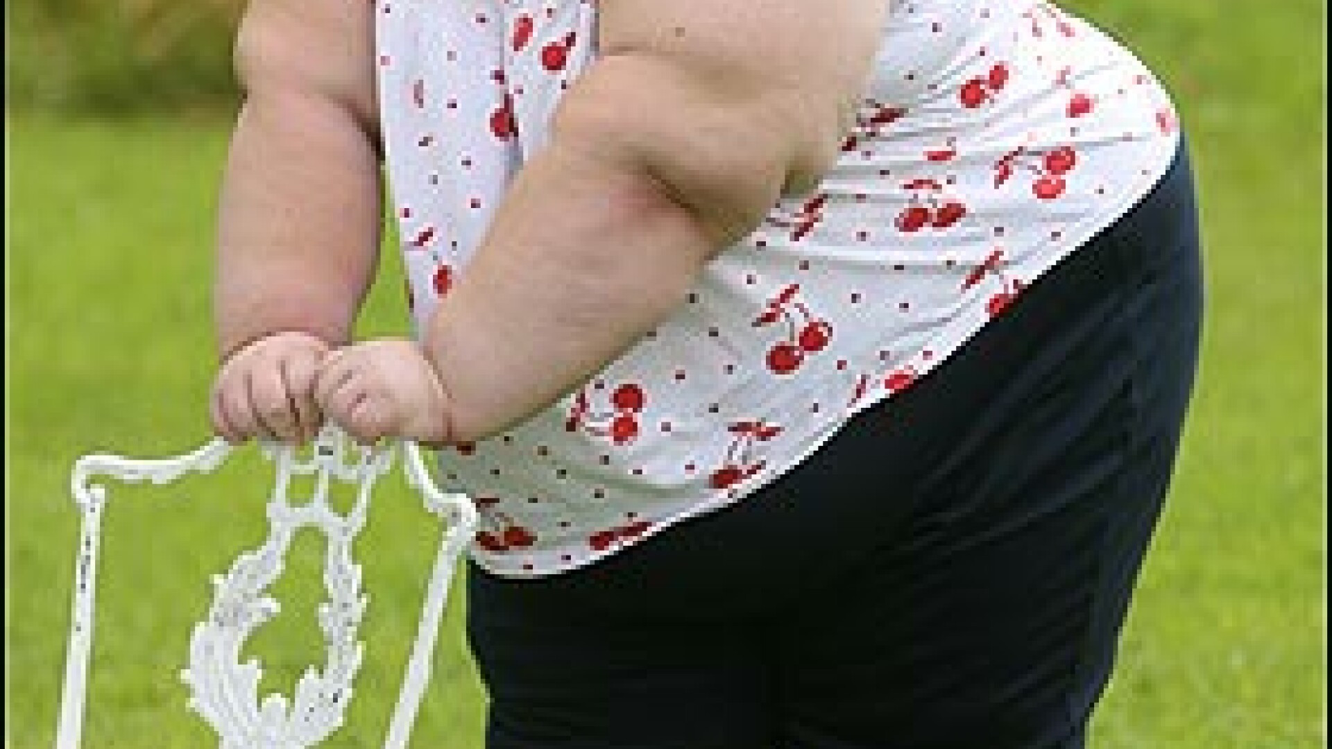 De la 100 la 215 kg in doar 16 luni!La 17 ani e cea mai grasa adolescenta