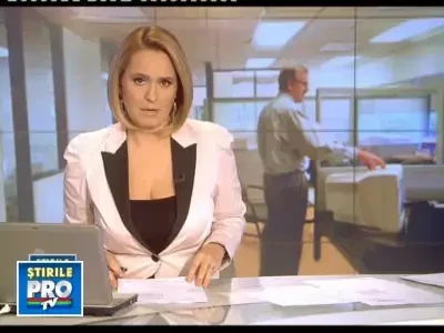 Politisti constiinciosi! Jucau ore in sir poker pe computer, la serviciu