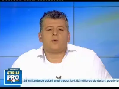 Si-a parcat masina in gardul unei case. Martorii spun ca avea viteza