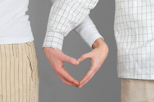 Cu cat e inelarul mai lung, cu atat e portofelul mai gros!