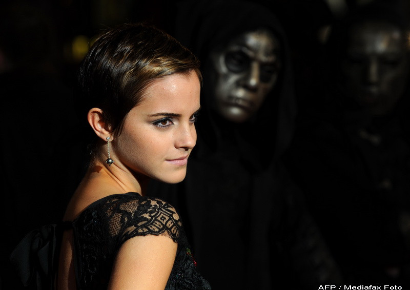 Emma Watson a pozat goala in semn de sustinere pentru o fundatie care se ocupa de protectia mediului