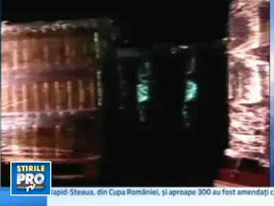 Prinsi in timp ce incercau sa vanda 32.000 litri de vin fara a plati accize