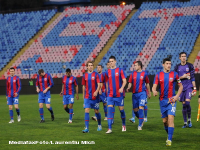 Steaua a fost invinsa de Gaz Metan Medias. Gigi Becali, foarte suparat!