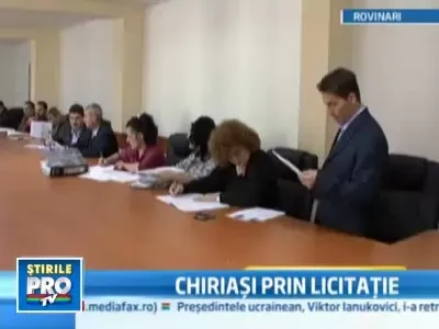 400 de lei, chiria intr-un apartament de lux in centrul Rovinariului