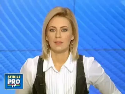 Oricine merita o noua sansa. Un catel a primit un carucior cu rotile