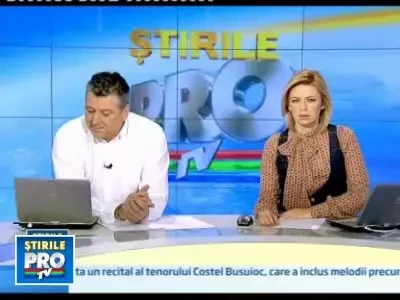 Autobuz plin cu pasageri, izbit in plin de o masina intrata pe contrasens