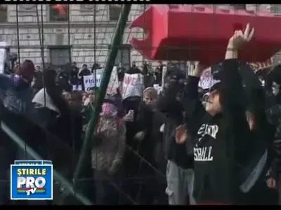 Studentii britanici, din nou in strada! Taxele de scolarizare se vor majora