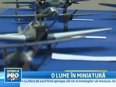 Rapirea jurnalistilor romani in Irak la salonul de machete Alba 2010