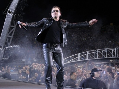 Jay Z si U2 sustin un concert in urma dezastrului din Noua Zeelanda. VIDEO