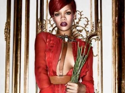 Rihanna e sexy pentru revista Interview GALERIE FOTO