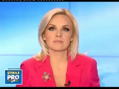 Alerta la Casa Alba! Barack Obama, cu buza sparta si 12 copci