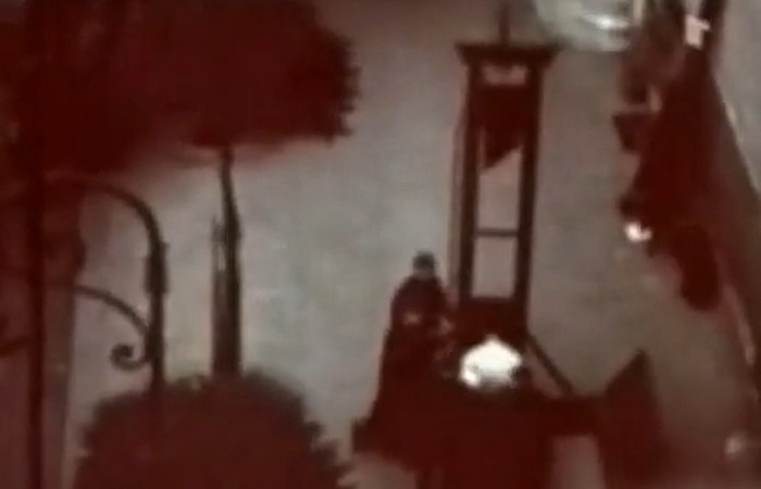 IMAGINI DE ARHIVA. Ultima executie publica prin ghilotina. VEZI VIDEO