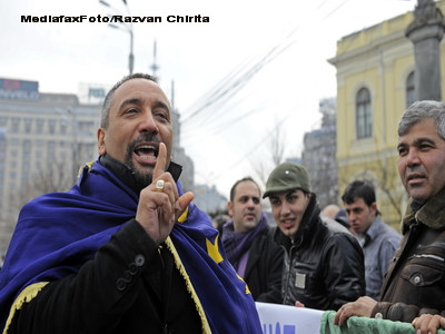 Romii, la un pas sa devina oficial tigani. Ce parere ai?