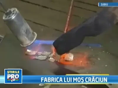 Anul acesta se poarta globurile made in Romania, dar in strainatate