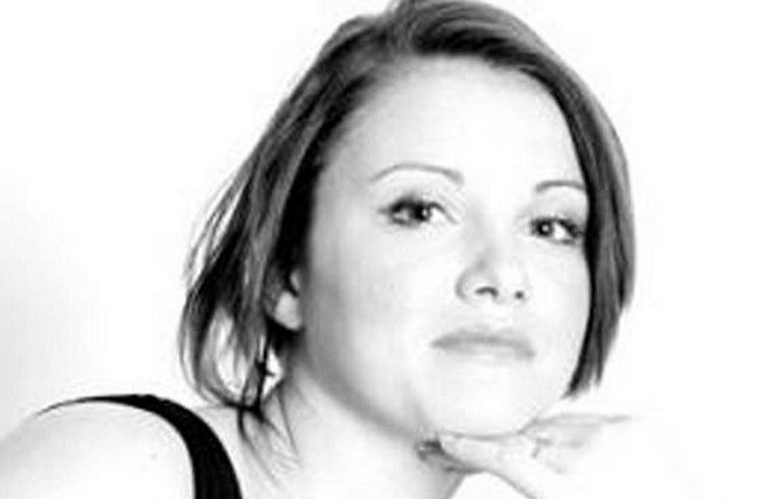 Profesoara de SEX! Oficial preda baletul, neoficial - VIOLUL