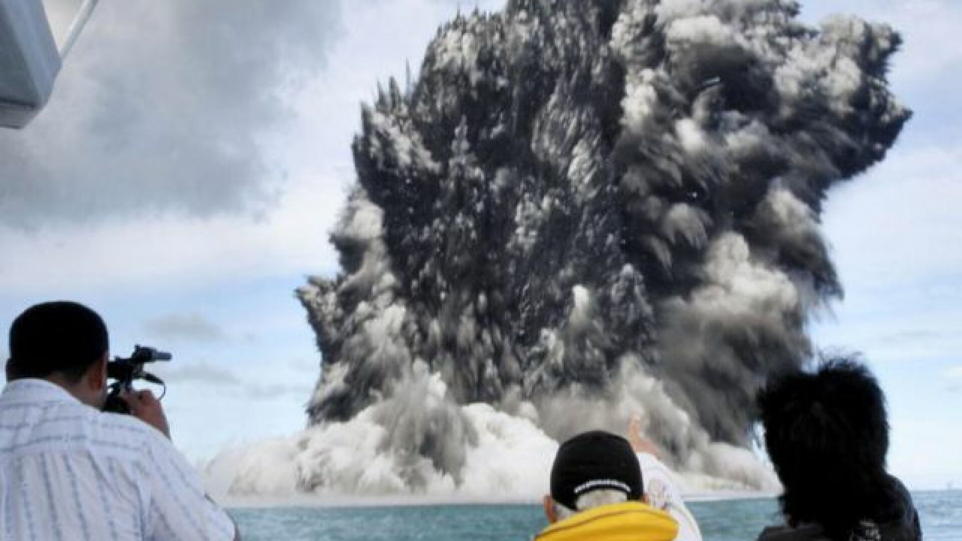 Vulcan Marin - Tonga (Martie 2009)