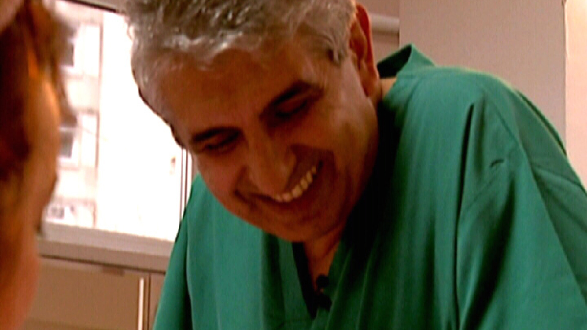 1 Decembrie: Gheorghe Burnei, medicul care face miracole pentru copii