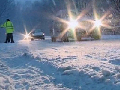 Ninsorile abundente si vantul puternic au dat planurile schiorilor peste cap. Cat tine vremea rea