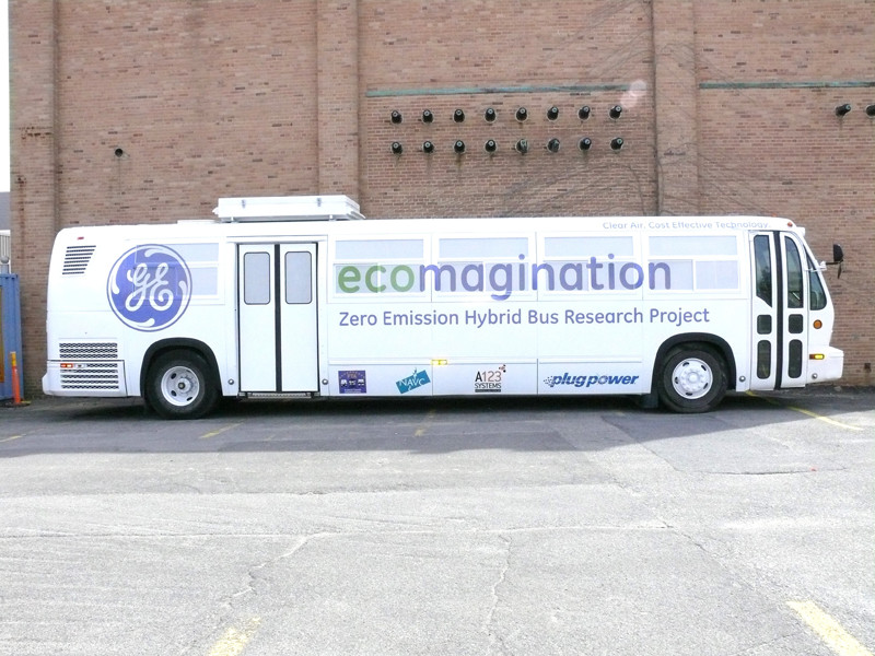 Cum arata "autobuzul electric". Vezi VIDEO!