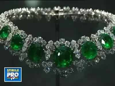 Cele mai bune prietene? Poate cele mai scumpe! IMAGINI ale luxului Bulgari