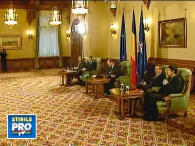 Traian Basescu: Suntem sub riscul de a impinge tara intr-un derapaj