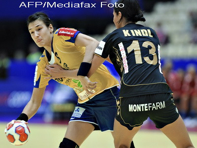 Nationala feminina de handbal va intalni Suedia in semifinalele CE
