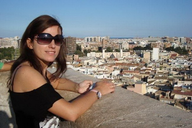 Romance care au cucerit lumea! Denisa salveaza vieti in Spania