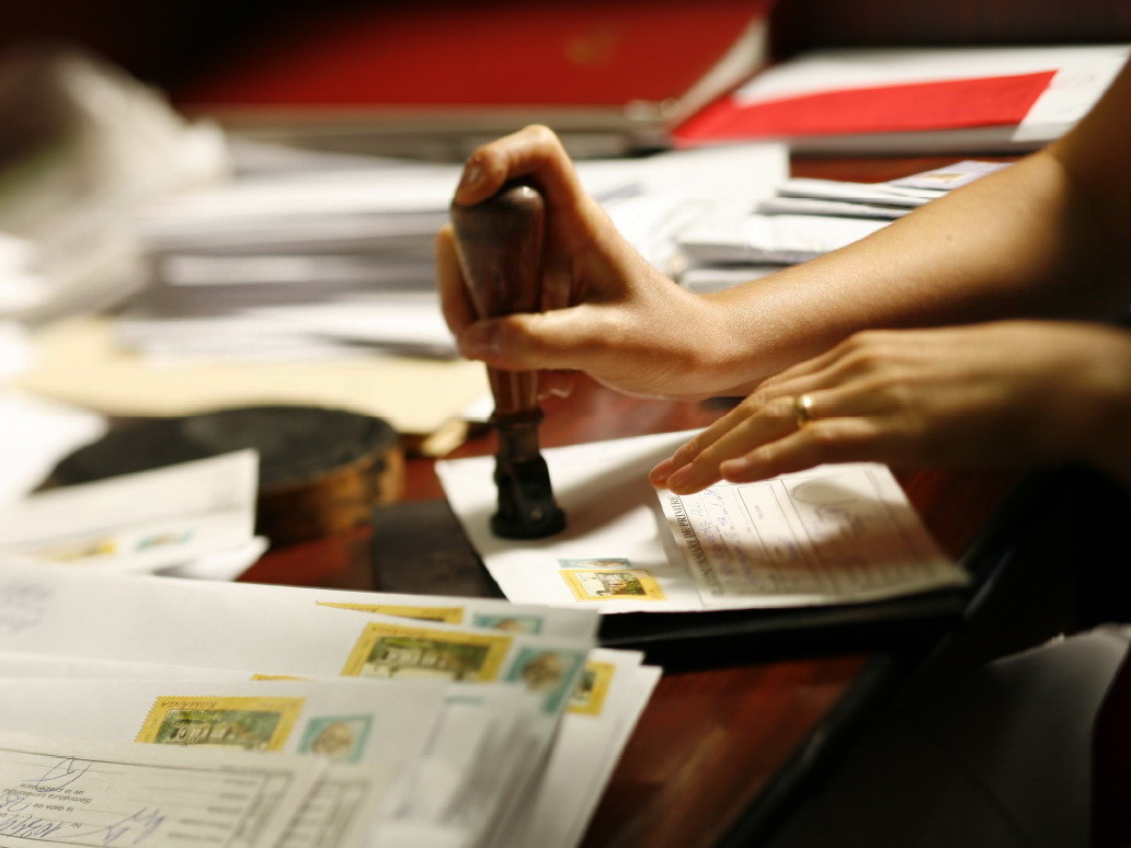 Amenda imensa pentru Posta Romana: 24 mil euro, de la Consiliul Concurentei